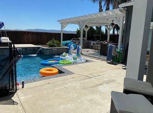 1720 Brampton Pl, Brentwood, CA
