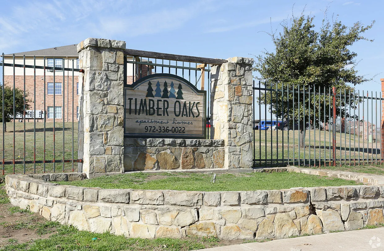 Timber Oaks Apartments — Photo 1