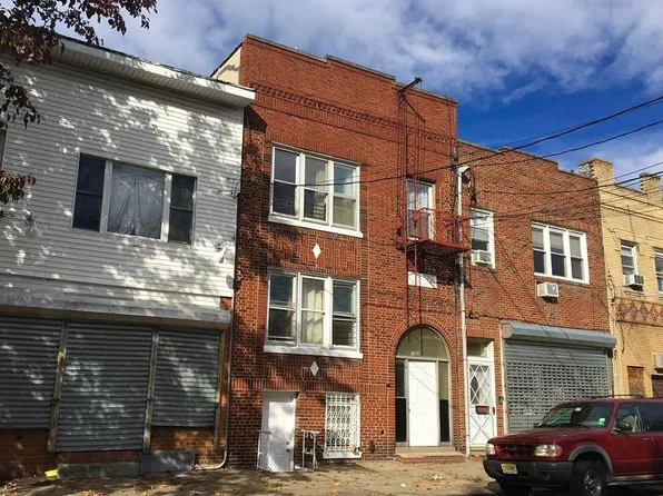 1015 W Side Ave, Jersey City, NJ 07306