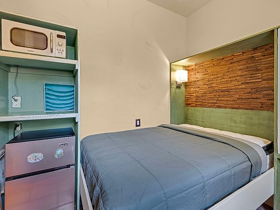4th image of 1000 Alabama St #1