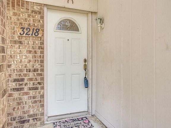 4th image of 3218 Delaford Dr