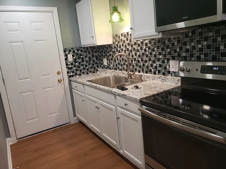 4224 Merriam Dr #1 — Photo 3