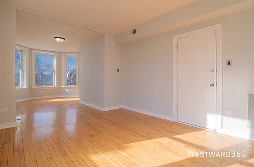 1141 S Francisco Ave #3F Photo 1