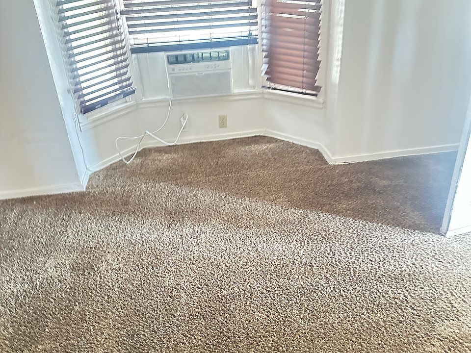 1st image of 516 Ash St #516