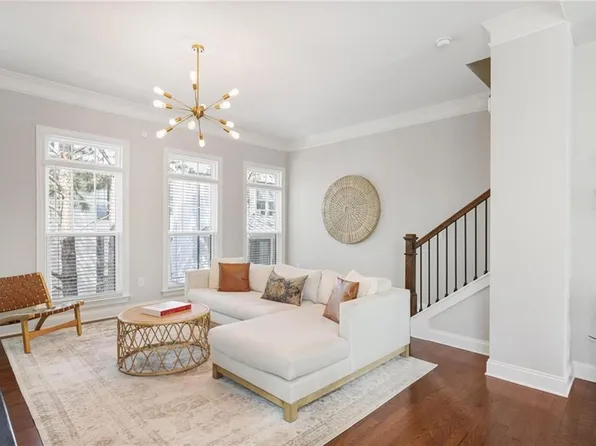 1800 Morning Glory Ln NE, Atlanta, GA 30324
