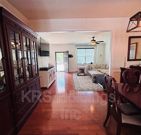 229 Quarterpath Rd — Photo 10