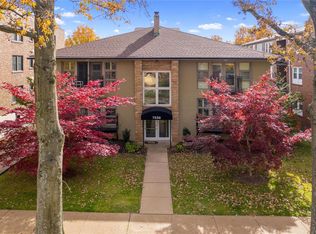 7556 Wydown Blvd APT 1E, Saint Louis, MO 63105