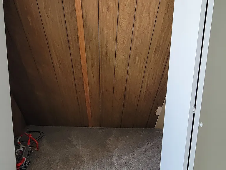 500 E Lansing Rd #B — Photo 10
