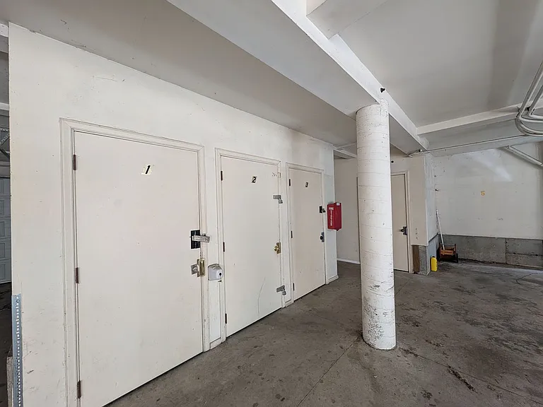 5261 Brooklyn Ave NE #202 — Photo 18
