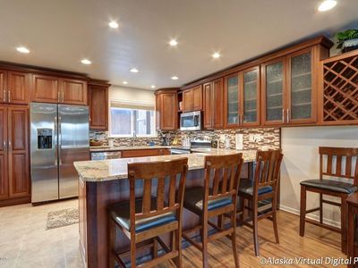 7712 Boundary Ave #B1, Anchorage, AK, 99504