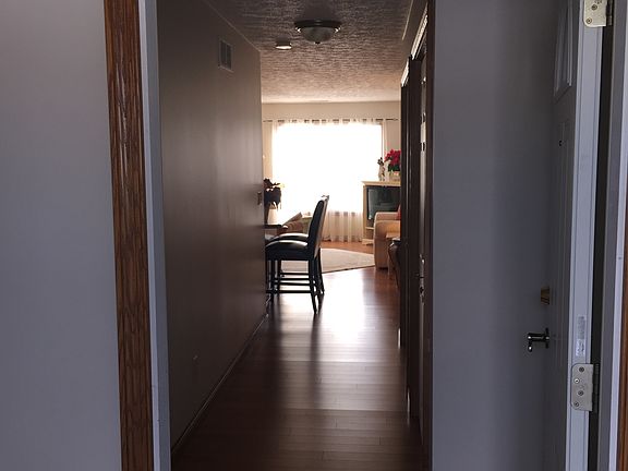 4th image of 185 Arthurs Ct