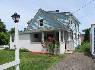 81 Harris Ave, Johnston, RI 02919