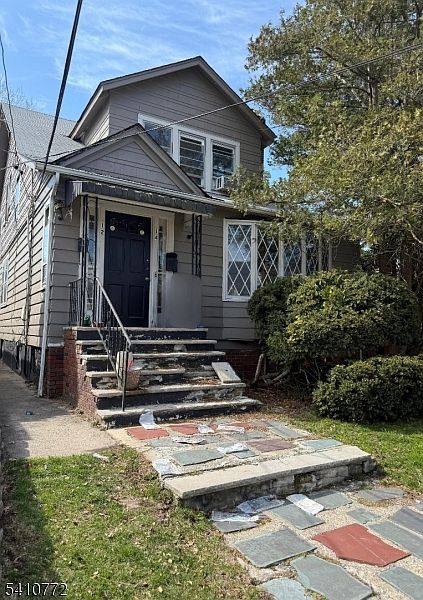 1st image of 12-14 Hillcrest Rd