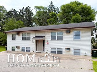 1707 Riggs Rd #3, Saint Peter, MN 56082