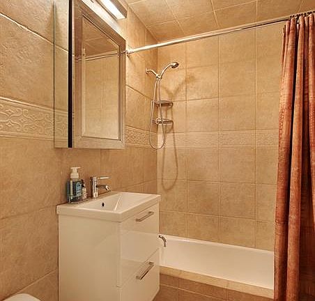 5th image of 401 E 86th St APT 7C