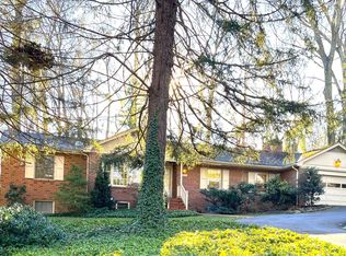 3315 Barkley Dr, Fairfax, VA 22031