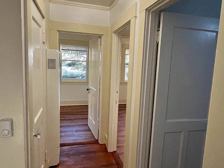 118 B St — Photo 13
