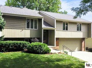 2023 S 164th Ave, Omaha, NE 68130