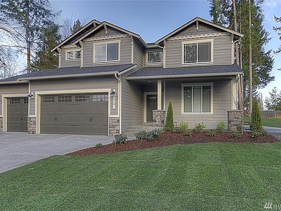 1st image of 2128 Lakemoor Dr SW