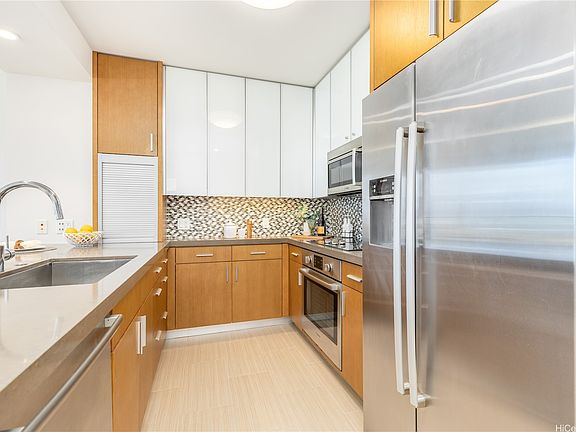 4th image of 600 Ala Moana Blvd #1906