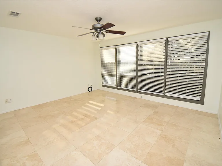 82 Harbor Ln — Photo 20