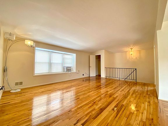 5th image of 16 Rockville Ave #2F
