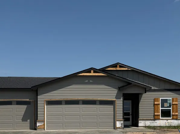 2224 S Colt Pl, Haysville, KS 67060