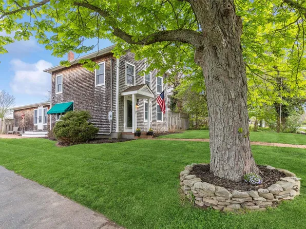 57635 Route 25, Southold, NY 11971
