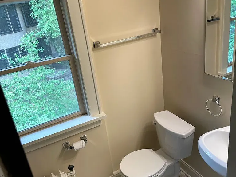 2816 Xerxes Ave S — Photo 11