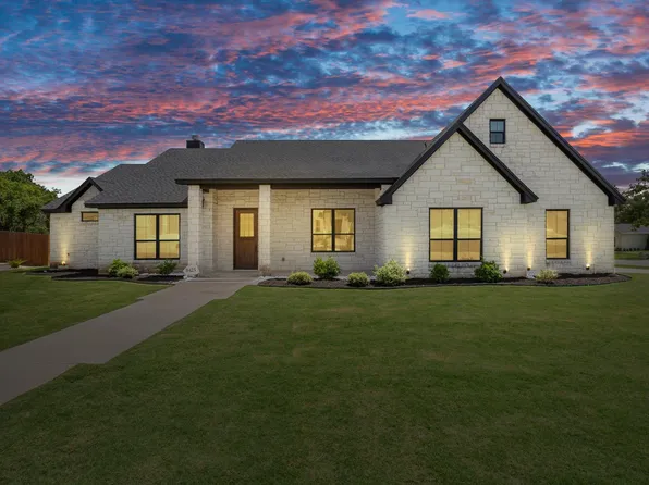 8425 Annas Spring Dr, Salado, TX 76571