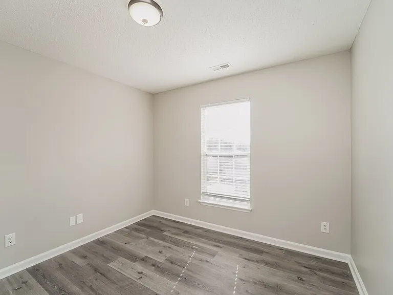 2070 Chapel Creek Rd SW — Photo 15