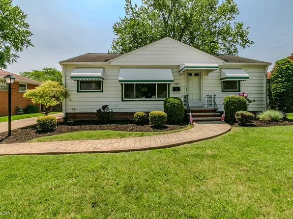 11819 Glamer Dr, Parma, OH 44130