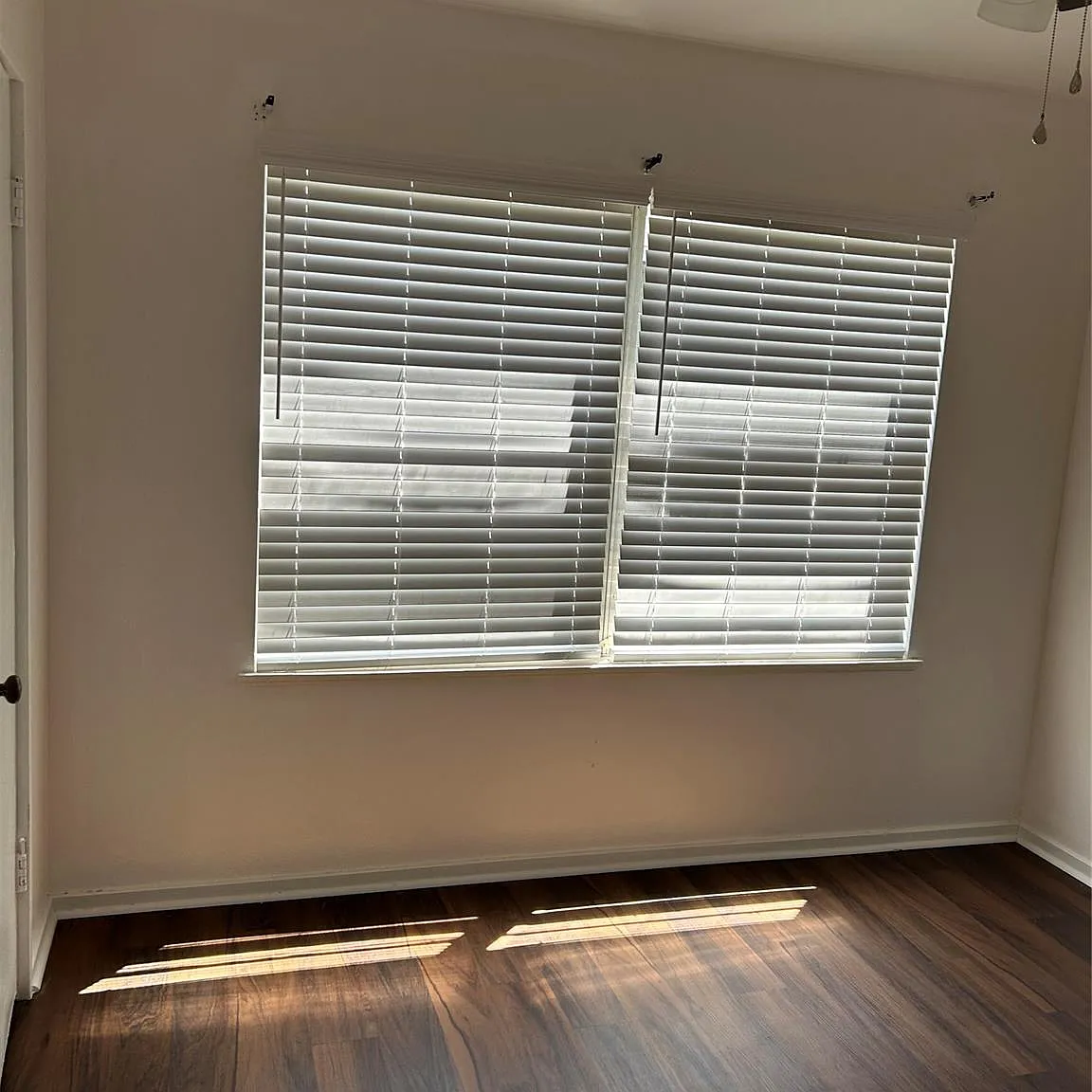 3 bed, 1.5 bath, 1075 sqft, $1,650 — Photo 2