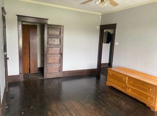 142-144 S 1st St, Canton, IL 61520