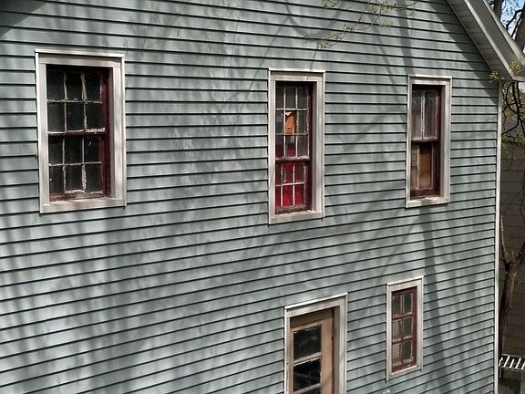 rear entrance with deck