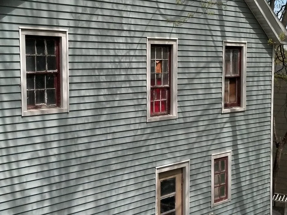 rear entrance with deck