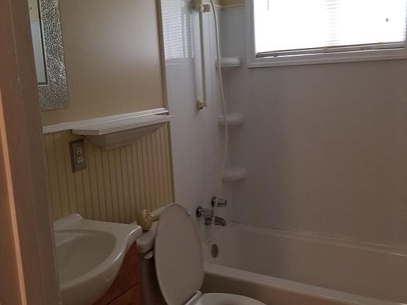 4th image of 2029 Saint Christopher Dr