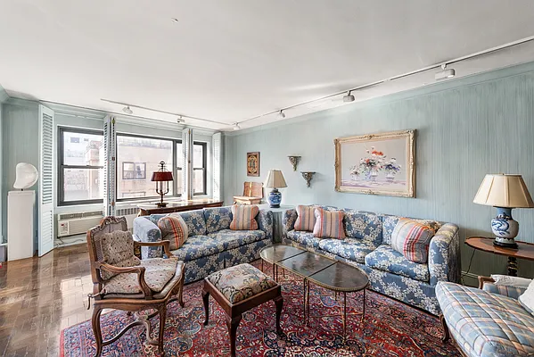 Sold by Compass | media 35