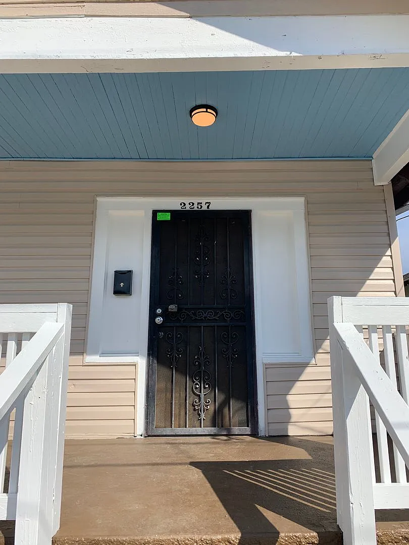 2255-57 N. Galvez St. — Photo 2