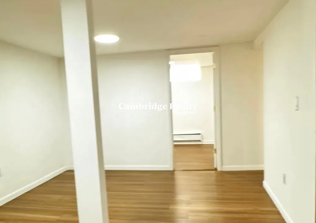 1 bed, 1.0 bath, 580 sqft, $2,490 — Photo 4