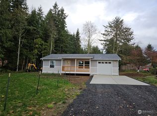 46 Seattle Dr, Port Ludlow, WA 98365