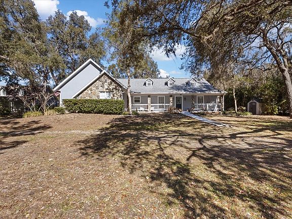 3rd image of 9851 NW 110th St