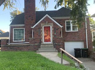 2411 Bauman Ave, Omaha, NE 68112