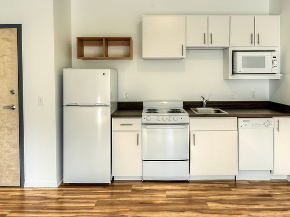 Contemporary Kitchen