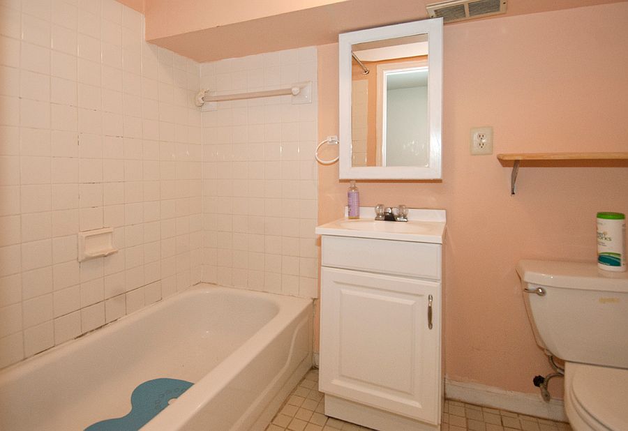 Lower level bath