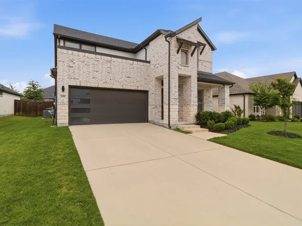 129 Chase Creek Dr, Lavon, TX 75166
