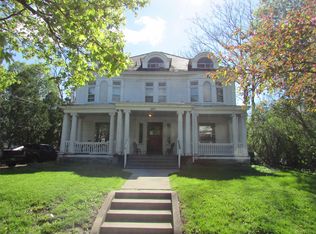 527 Oak St APT 1, Syracuse, NY 13203