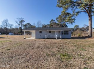 101 W Pine Forest Road, Mount Olive, NC 28365