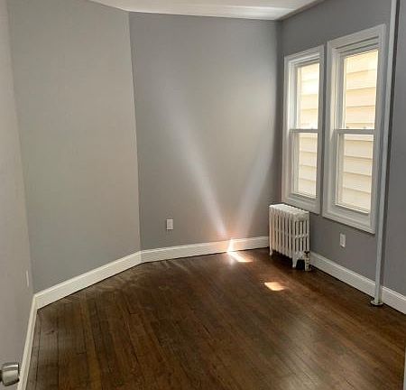 5th image of 174 Watson Ave Floor 2