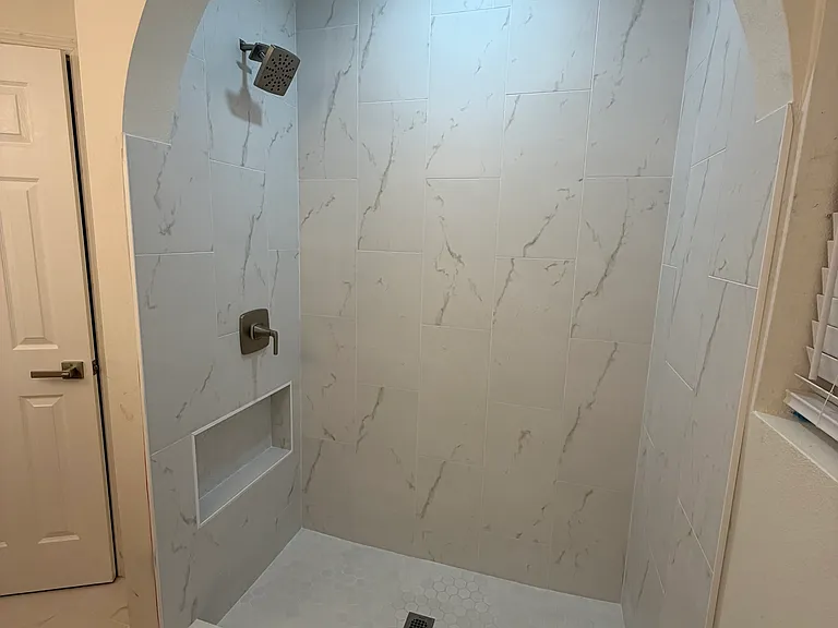 509 S Bayshore Dr #1 — Photo 23
